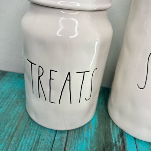 Rae Dunn Dimply Sweets & Treats Canister - Picture 4 of 12